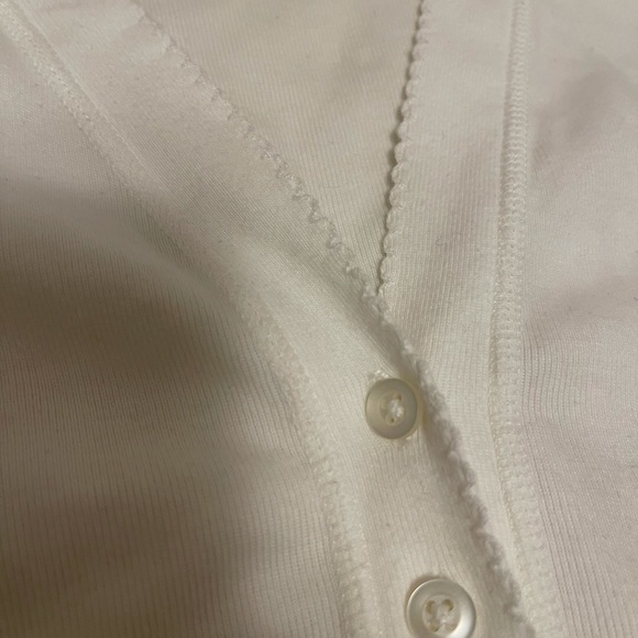 White button up shirt - Picture 4 of 6